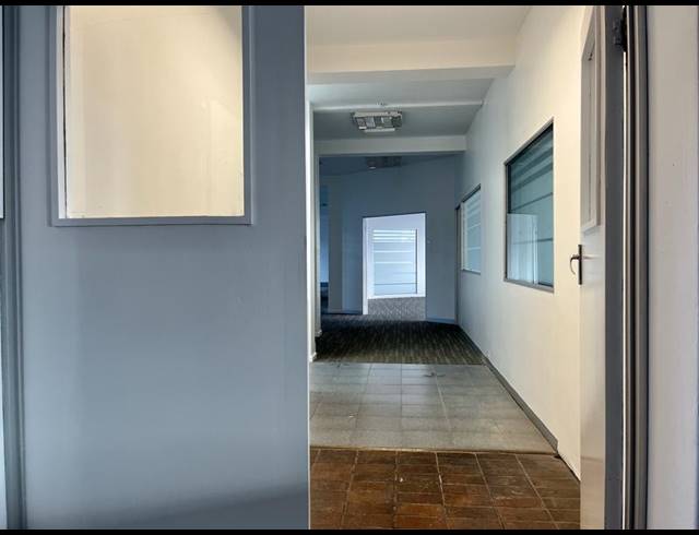BUSINESS PROPERTY TO RENT IN RETREAT